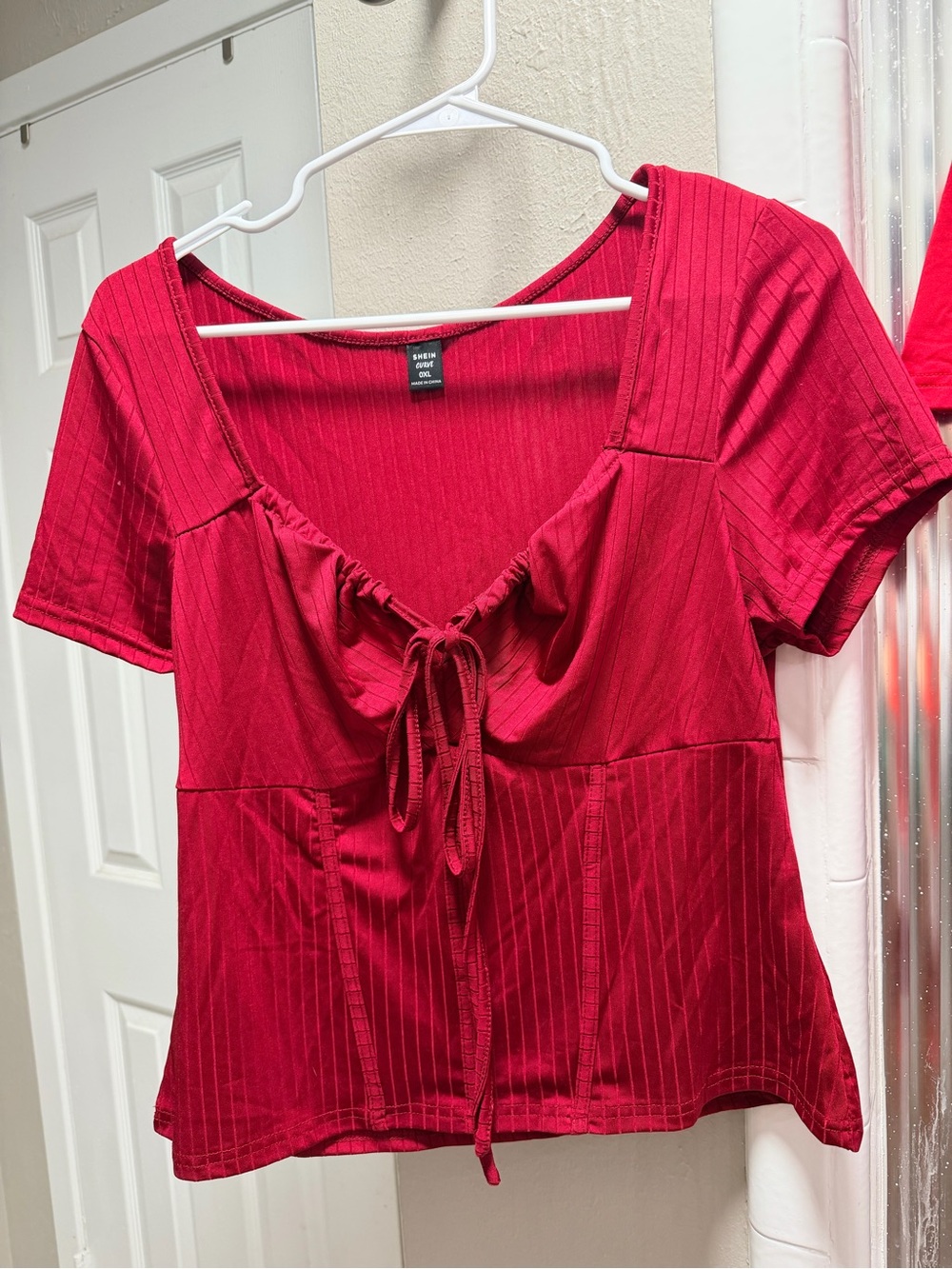 SHEIN Red Ribbed Tie-Front Short Sleeve Top